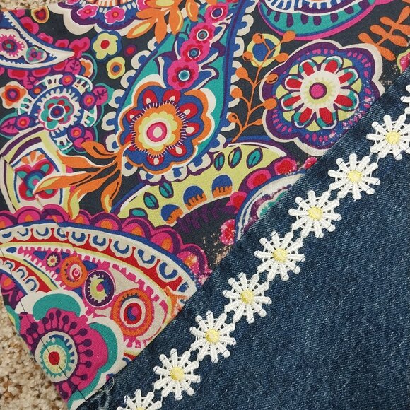 3320 Size 12s Old Navy Upcycled Bleached Bell-Bottoms. - Picture 3 of 6